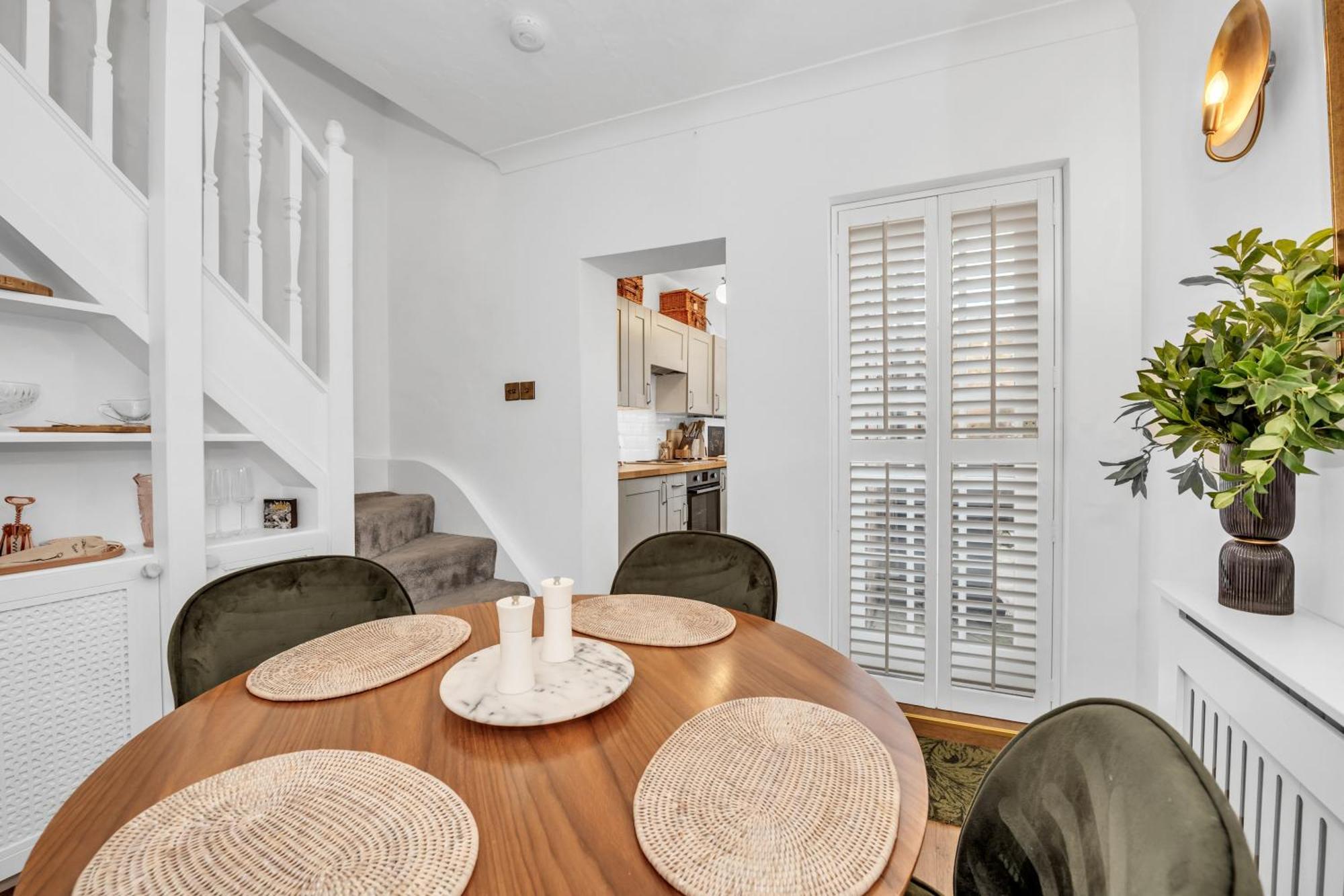 Charming Church Walk, Long Melford - 2 Bedroom Property With Parking Kültér fotó