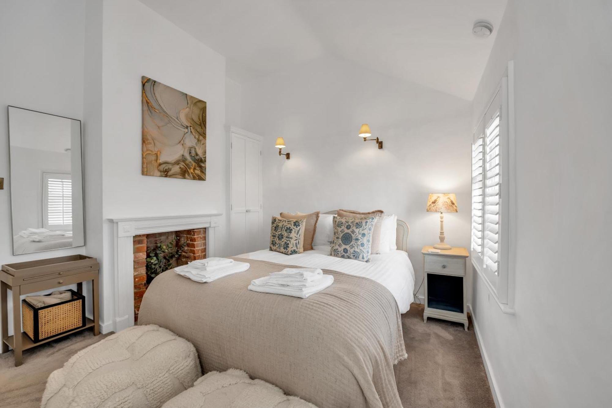 Charming Church Walk, Long Melford - 2 Bedroom Property With Parking Kültér fotó